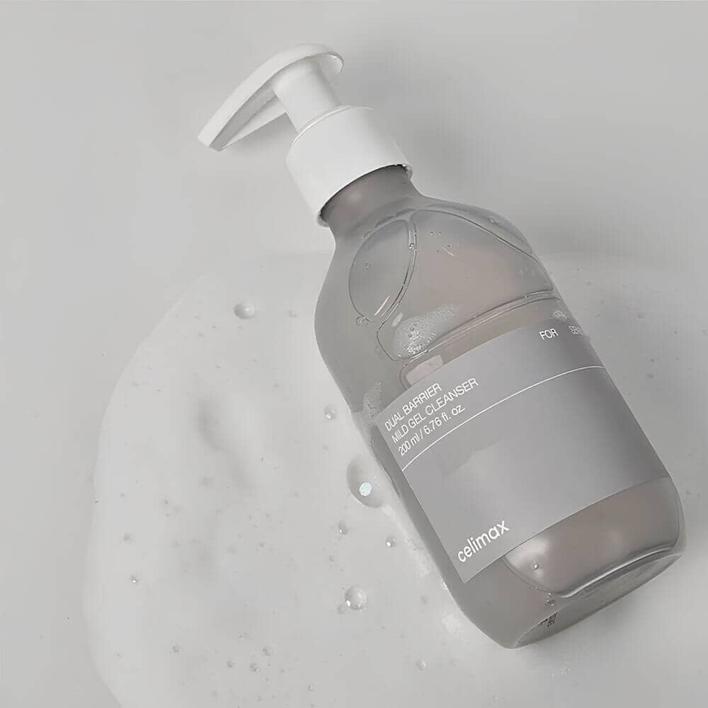 Гель-пенка для умывания с комплексом церамидов Celimax Dual Barrier Mild Gel Cleanser 3