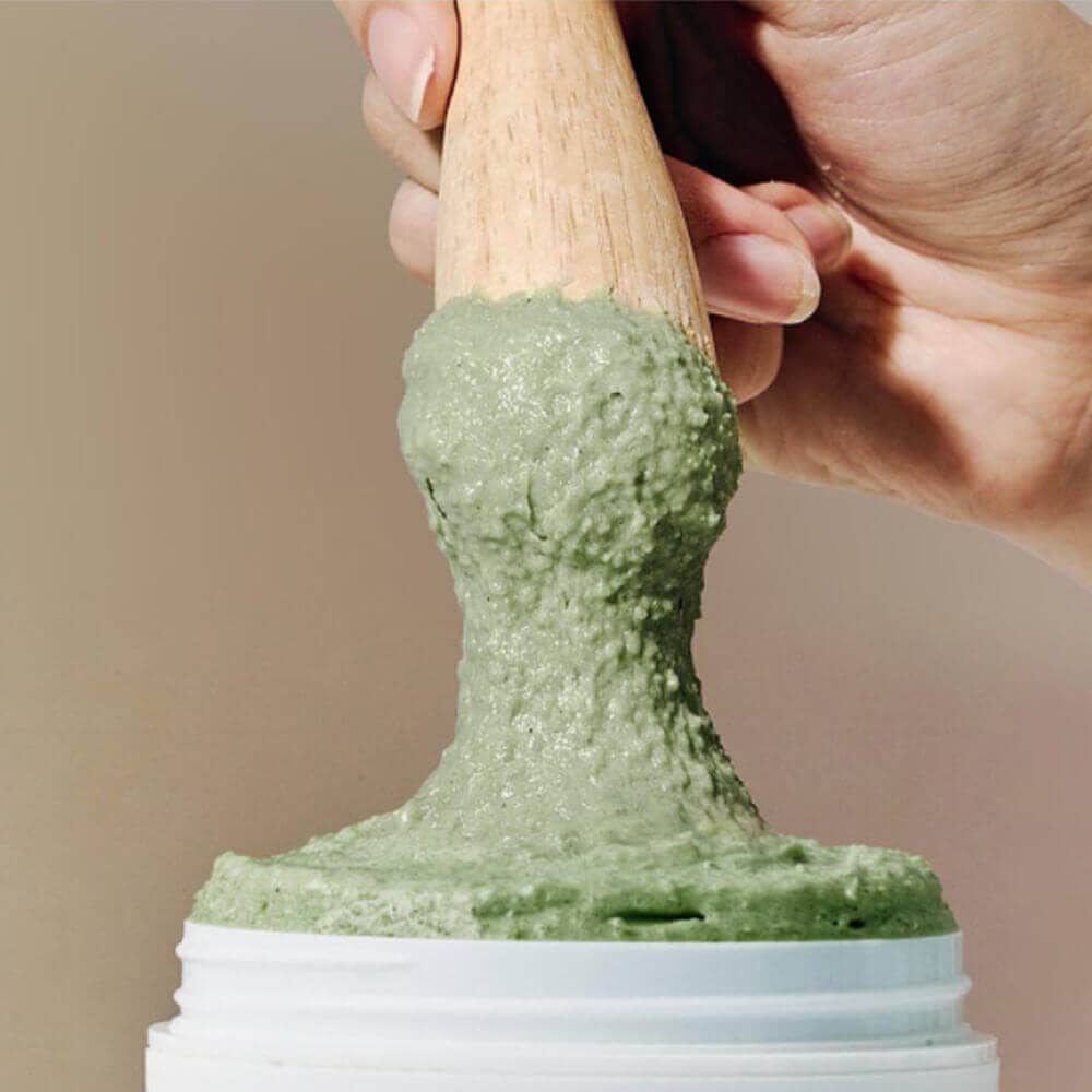 Очищающее средство с зелёным чаем и центеллой Arencia Fresh Green Rice Mochi Cleanser 2